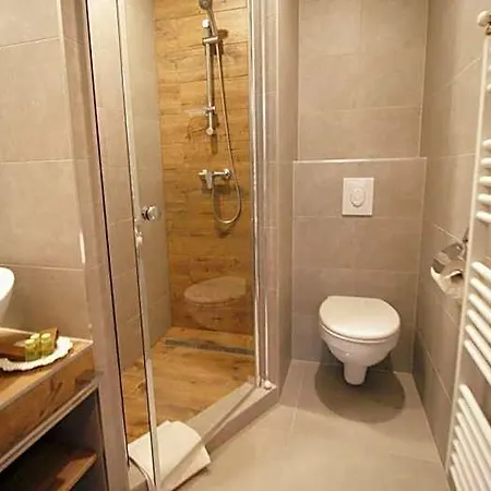 Aqua Hotel 3*