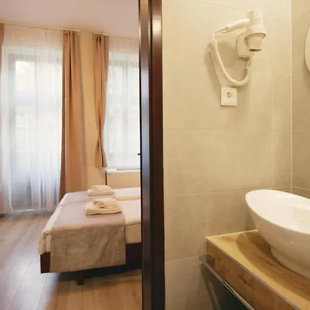 Aqua 3* Eger